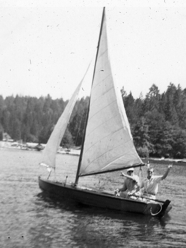 Bob and Paul go sailing on Lake Arrowhead.