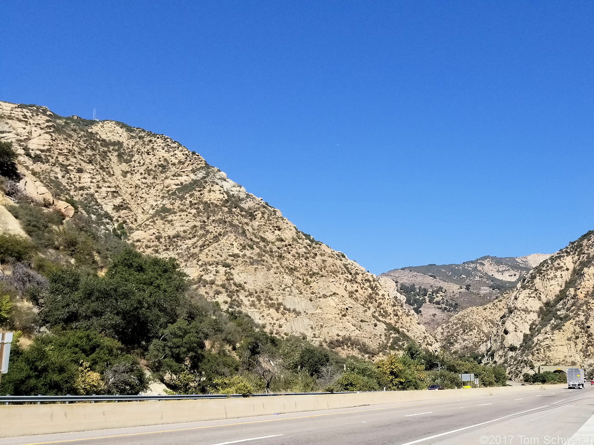 California, Santa Barbera County, Gaviota Pass