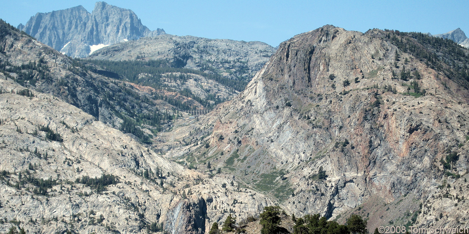 Californa, Mono County, Reversed Peak, Snow Ponds, Rush Creek