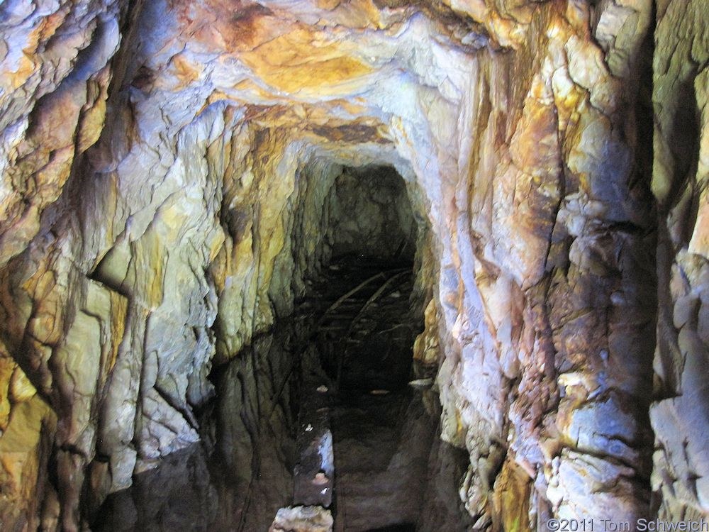 California, Mono County, Mammoth Consolidated Mine