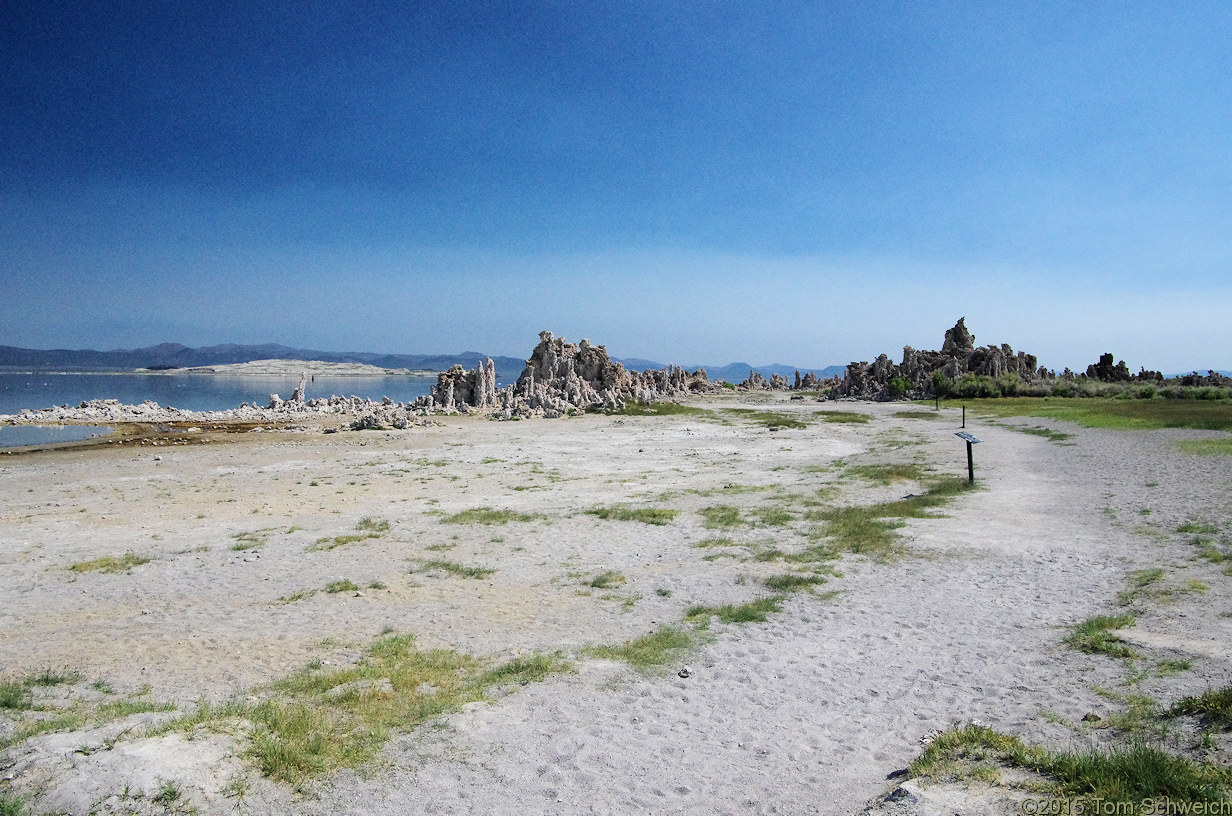 California, Mono County, South Tufa